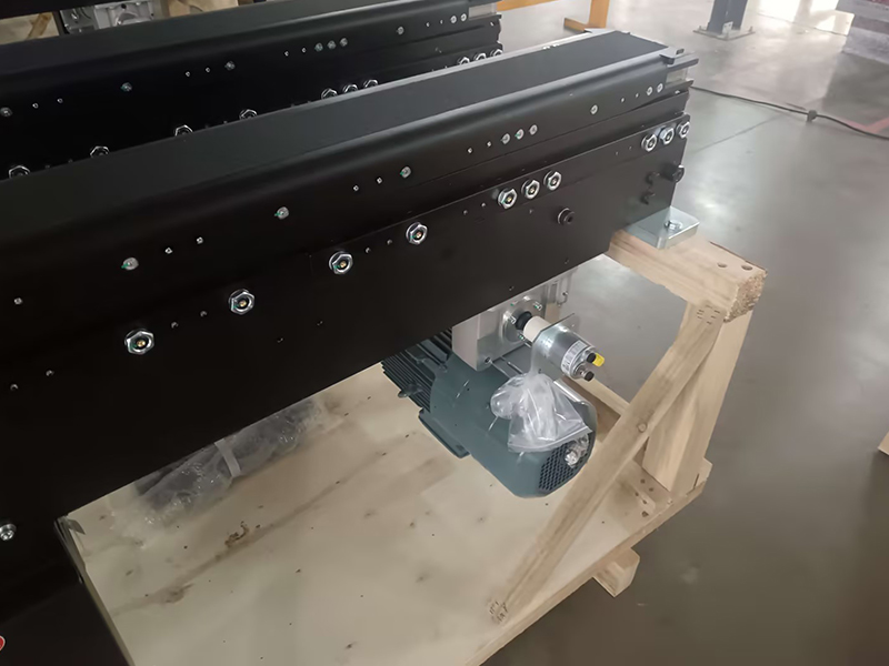 如何做好双深位伸缩货叉漏油工作？